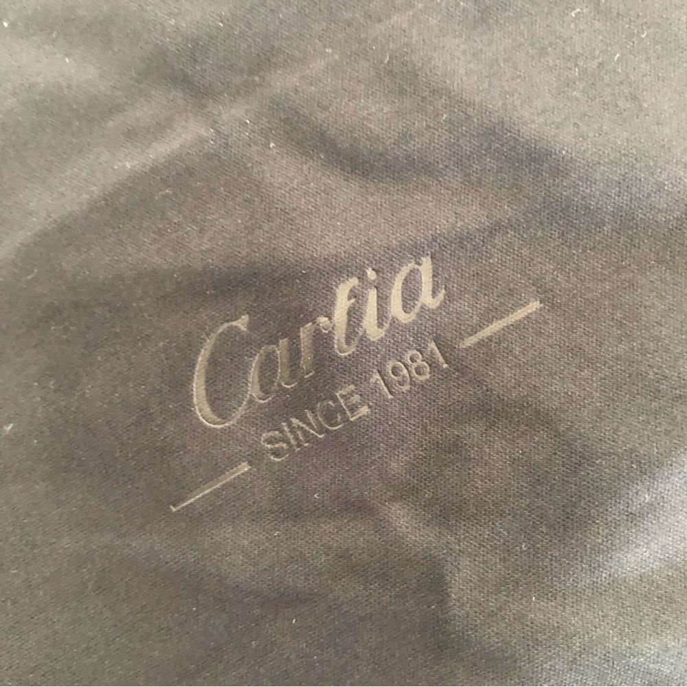 CARTIA BLACK GLASSES CASE - Picture 7 of 7